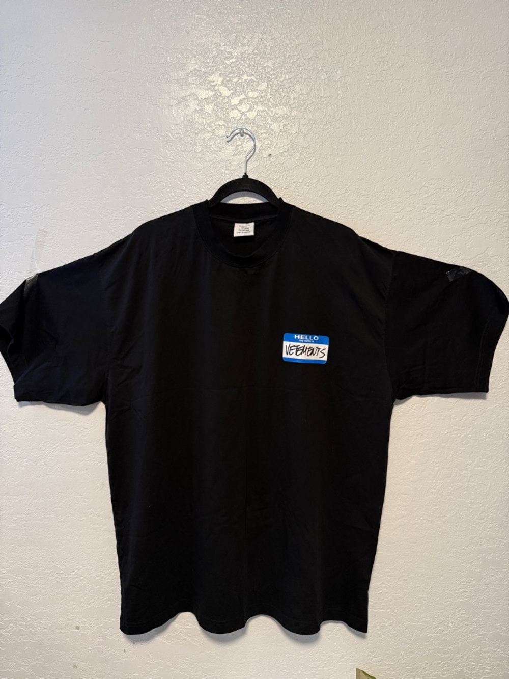 Vetements “Hello My Name Is Vetements” Oversized T-Shirt – Black - NWOT